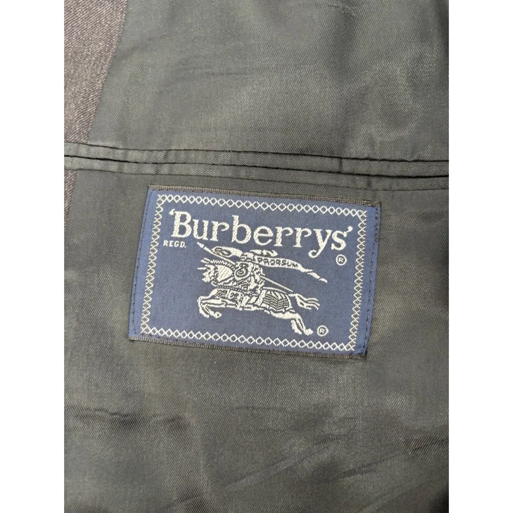Burberry breasted classic traditional